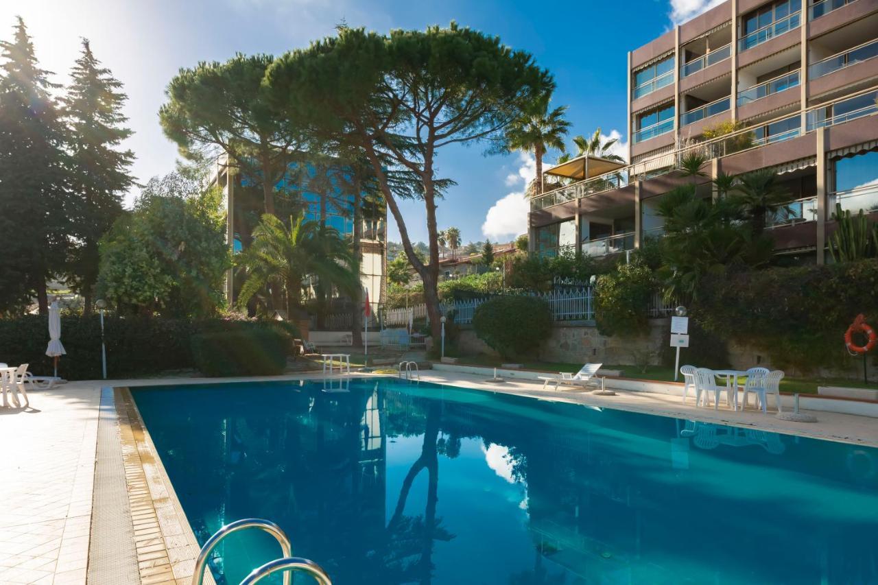 I Giardini Del Sole Con Piscina By Wonderful Italy Apartment Sanremo Exterior photo